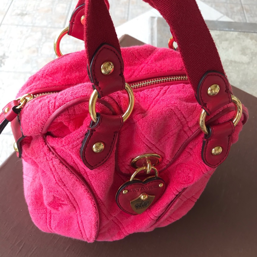 JUICY COUTURE perfect size bag